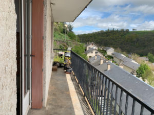 Appartement de type 2 avec balcon - RODEZ (12)