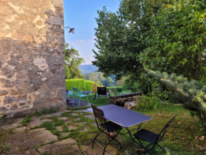  Maison de Caractère à moins de 2km du Lac de Maury