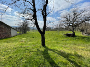 Corps de ferme à 10 minutes de BOZOULS