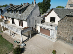 Ensemble immobilier à mi-chemin entre Espalion et Laguiole