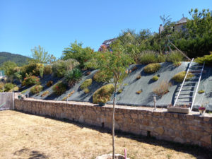 ENTRAYGUES SUR TRUYERE, pavillon de Type 5 avec piscine sur une parcelle de 1540 m2