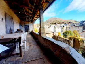 Maison avec terrain en coeur de village, ESTAING