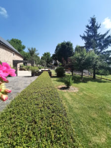 Maison de caractère avec grange sur 3.500m2