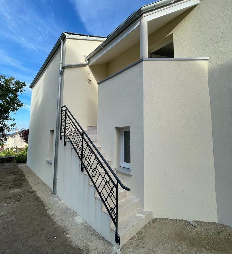 7 PIÈCES 100 M2 APPARTEMENT TYPE 4 NEUF , TERASSE ET GARAGE OLEMPS