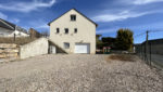  Maison proche du centre ville d'Espalion avec vue dégagée, garage et terrain