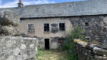 Maison en pierres à rénover entièrement sur la commune d'Argences en Aubrac