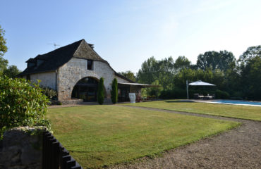 Maison en pierres de type 7