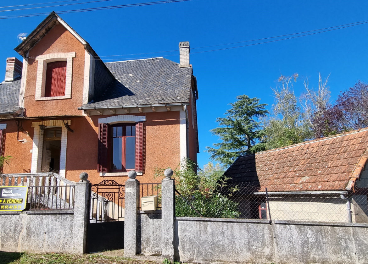 MAISON individuelle - terrain - garage