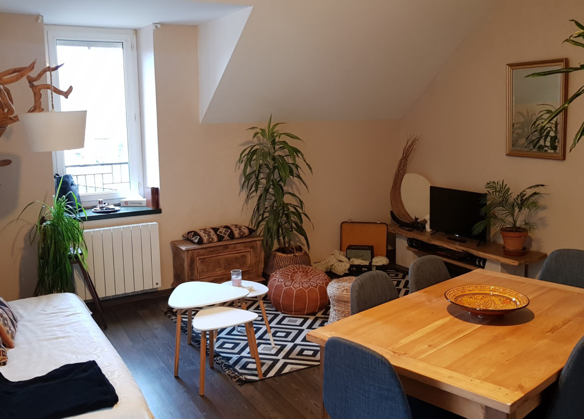 T3 Duplex avec terrasse Centre-ville de Laissac