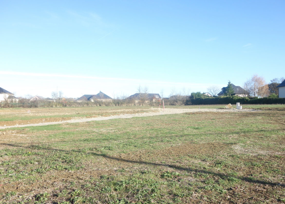 Terrains à bâtir de 1151m2 à Souyri