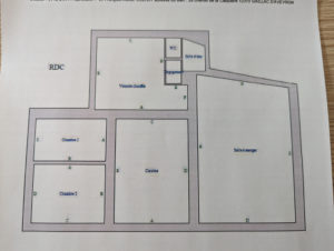 MAISON avec jardin et terrain. - Secteur Laissac