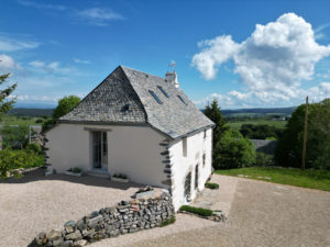 Cadre exceptionnel, maison rénovée à la Trinitat